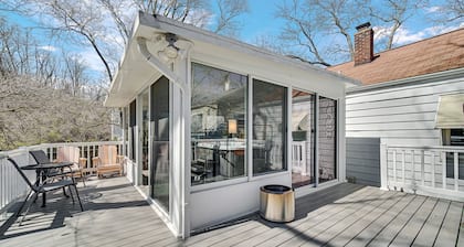 Michigan City Getaway: Walk to Beach, Zoo & Marina