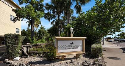 Coastline Comfort at Coconut Mallory