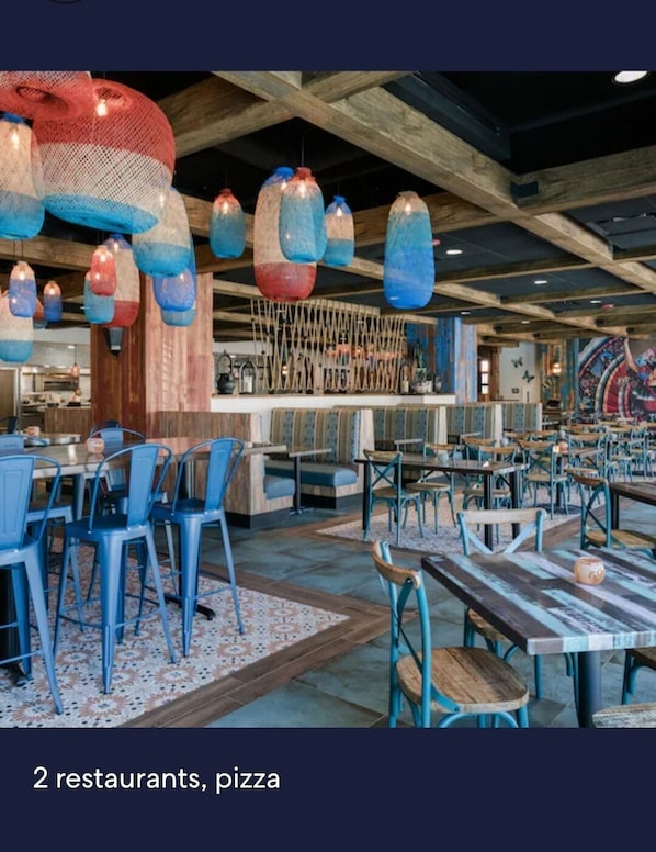 Dining - Westgate Town Center Cozy 1-BD resort in beautiful Kissimmee; AC and pools. (Kissimmee)