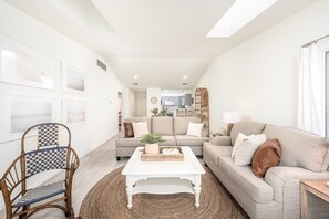 Smart TV - Lakefront Living at Fred’s Place — 2-Bedroom Condo with Breathtaking Views (Port Austin)