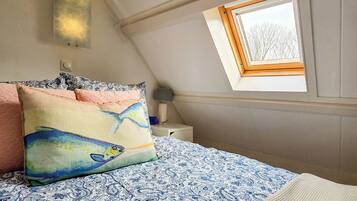 1 chambre, fer et planche Ă repasser, Wi-Fi gratuit, draps fournis