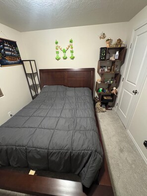 WiFi, bed sheets - Pleasant 1-bedroom house with AC in charming Missoula (Missoula)