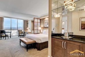 Room - MGM Signature-10-618 Jacuzzi Studio (Las Vegas)