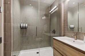 Shower, hair dryer, towels, shampoo - Walkable 3BR Apartment w/ Balcony | Near Bourbon St + Superdome (New Orleans)