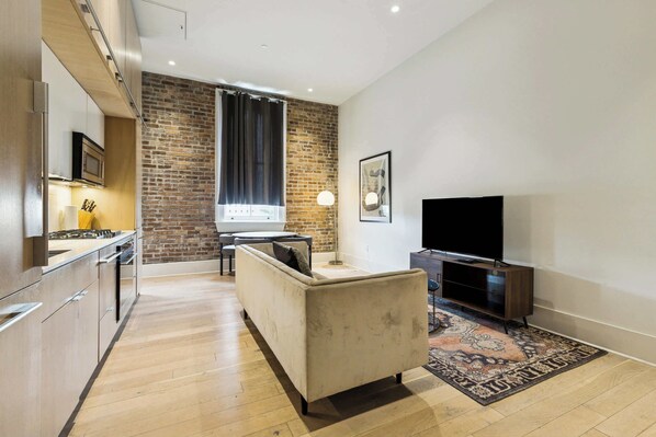 Televisio, työhuone