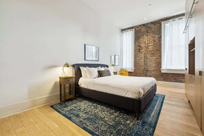 1 bedroom, iron/ironing board, travel cot, WiFi - 1BR Near Downtown New Orleans | Gated Parking (New Orleans)