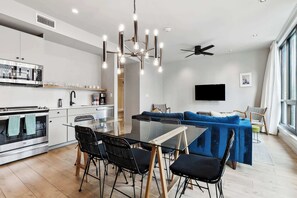 Interior - Bright 2 BR Apartment in CBD | Near FQ + Superdome (New Orleans)