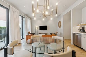 Interior - Cozy 1BR Apartment in CBD w/ Balcony (New Orleans)