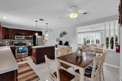 Relaxed Ocean Gate Shore Getaway | 3BR + Sofa Bed, Fireplace & Parking