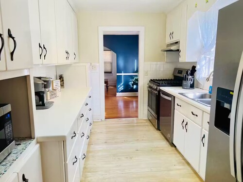 Rosedale's Southern Charm Cottage