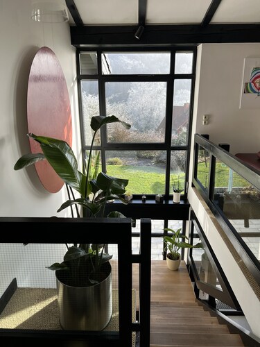 Bright design house with valley view and fiber optics, outdoor pool 300m, 4km to A2/Rehren