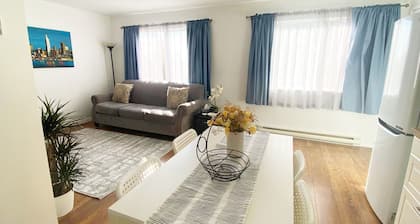 Bright&Comfortable Upper Floor|Convenient Location