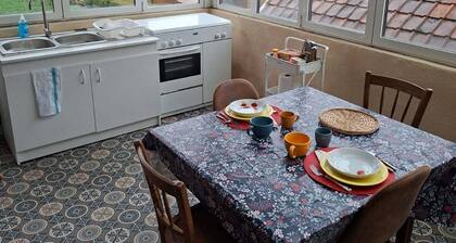 Bed and breakfast villa Amenaide Roisel countryside