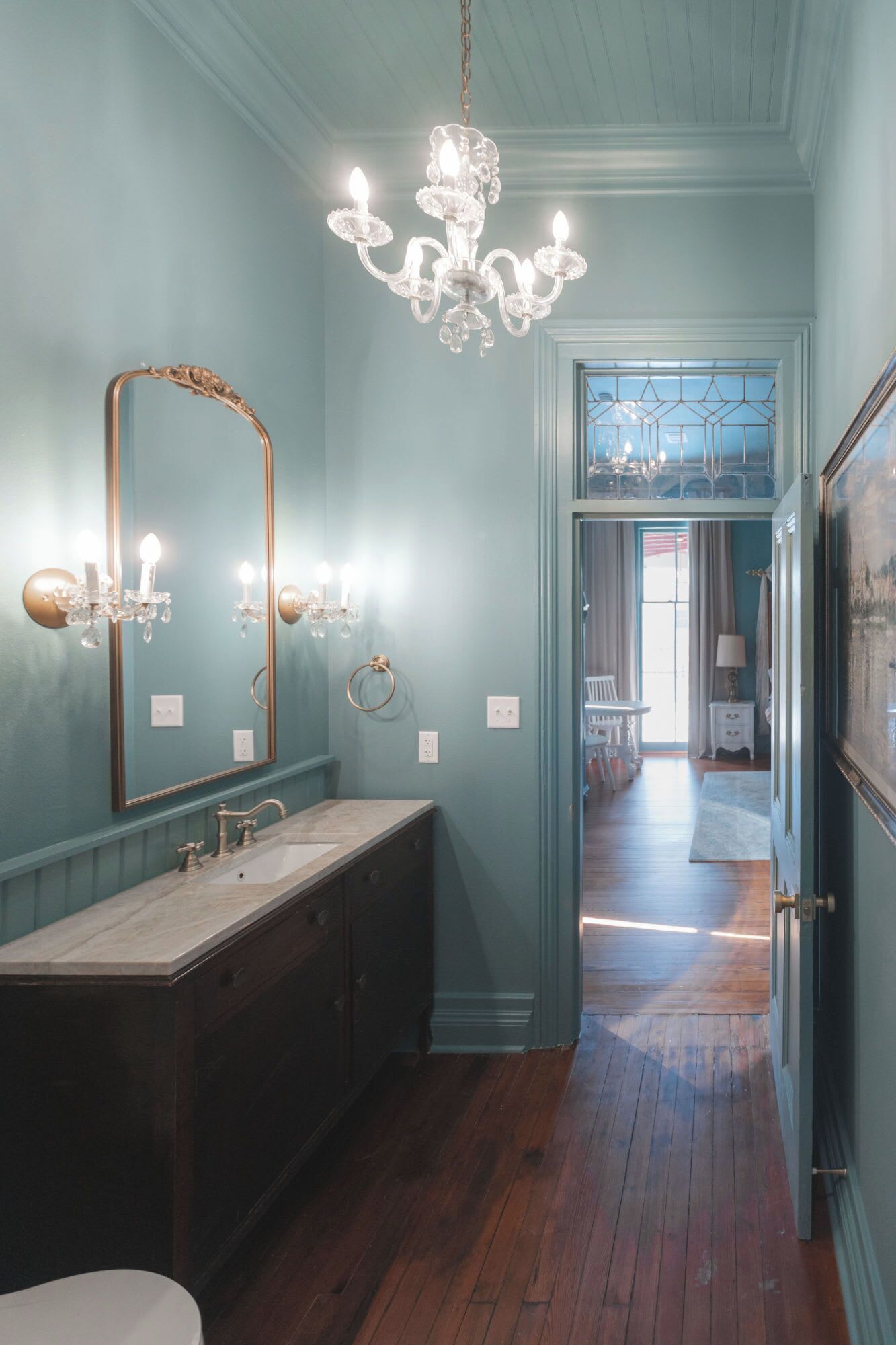 Shower, hair dryer, towels, shampoo