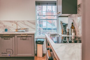 Private kitchen - Three bedroom  in United Kingdom of Great Britain and Northern Ireland, Chester (Chester)