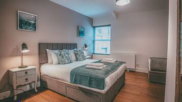 3 Schlafzimmer, Bügeleisen/Bügelbrett, WLAN, Bettwäsche