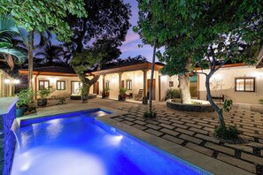 Pool - PuraVida lifestyle at Casa Caoba, Guanacaste, Costa Rica (Provincia de Guanacaste)