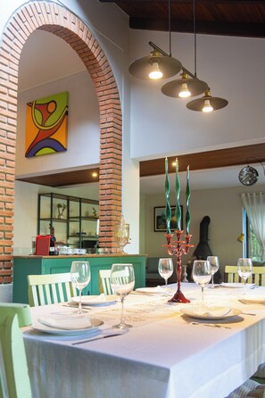 Dineren