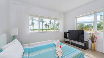 Apartment, Küche, Strandblick | Bügeleisen/Bügelbrett, kostenloses WLAN