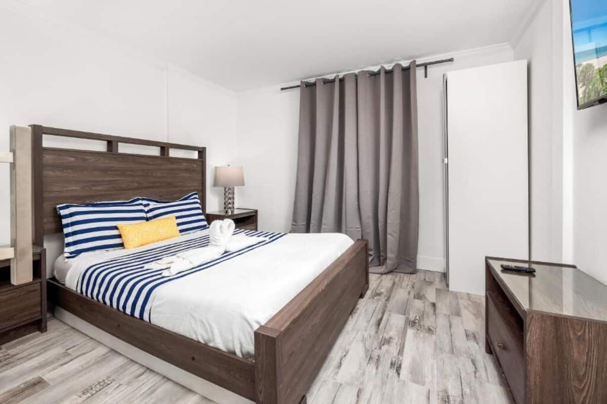 Căn hộ Deluxe, không hút thuốc, bếp | Bàn ủi/dụng cụ ủi quần áo, truy cập Internet không dây miễn phí