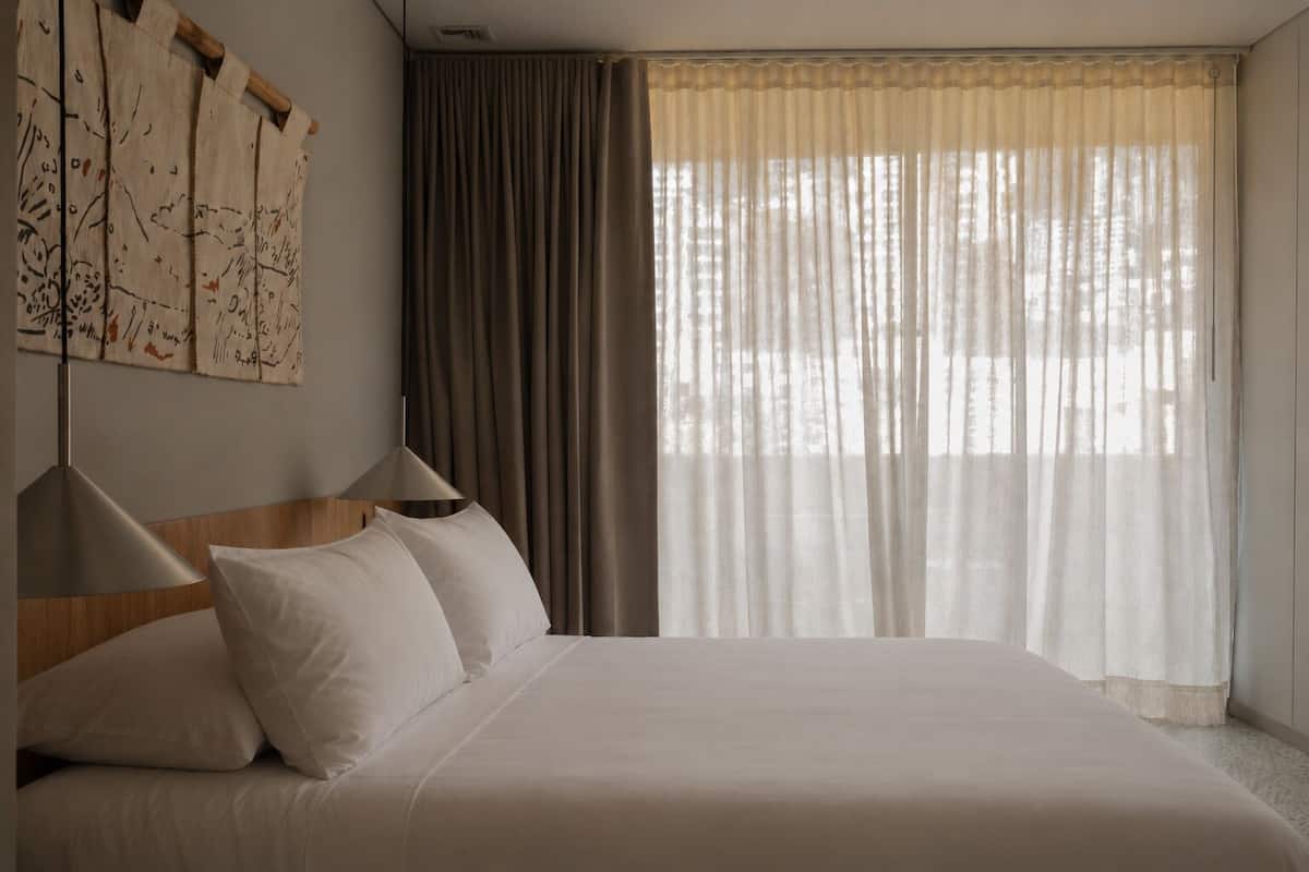 Hochwertige Bettwaren, Pillowtop-Betten, Minibar, Zimmersafe
