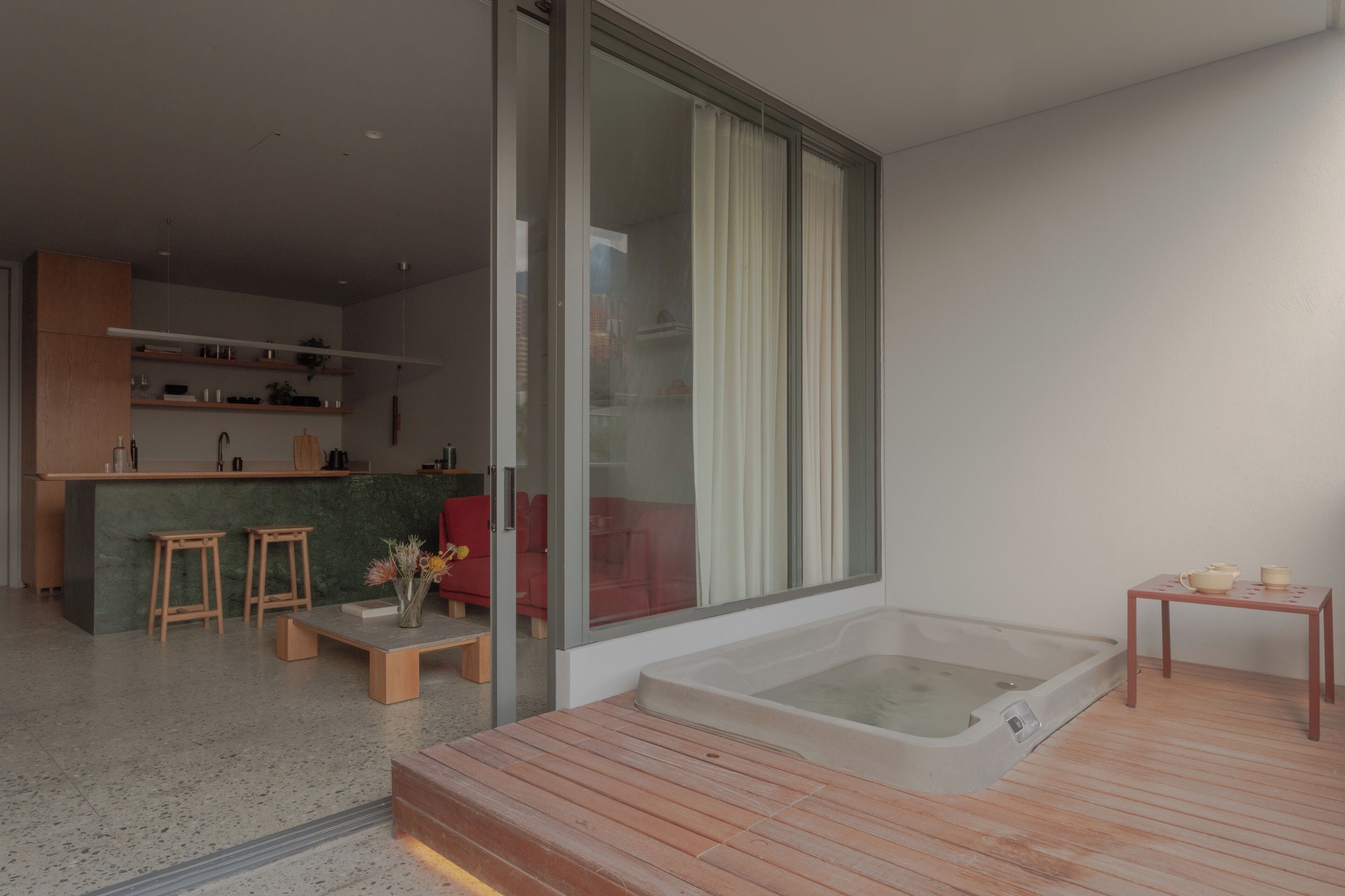 Private spa tub