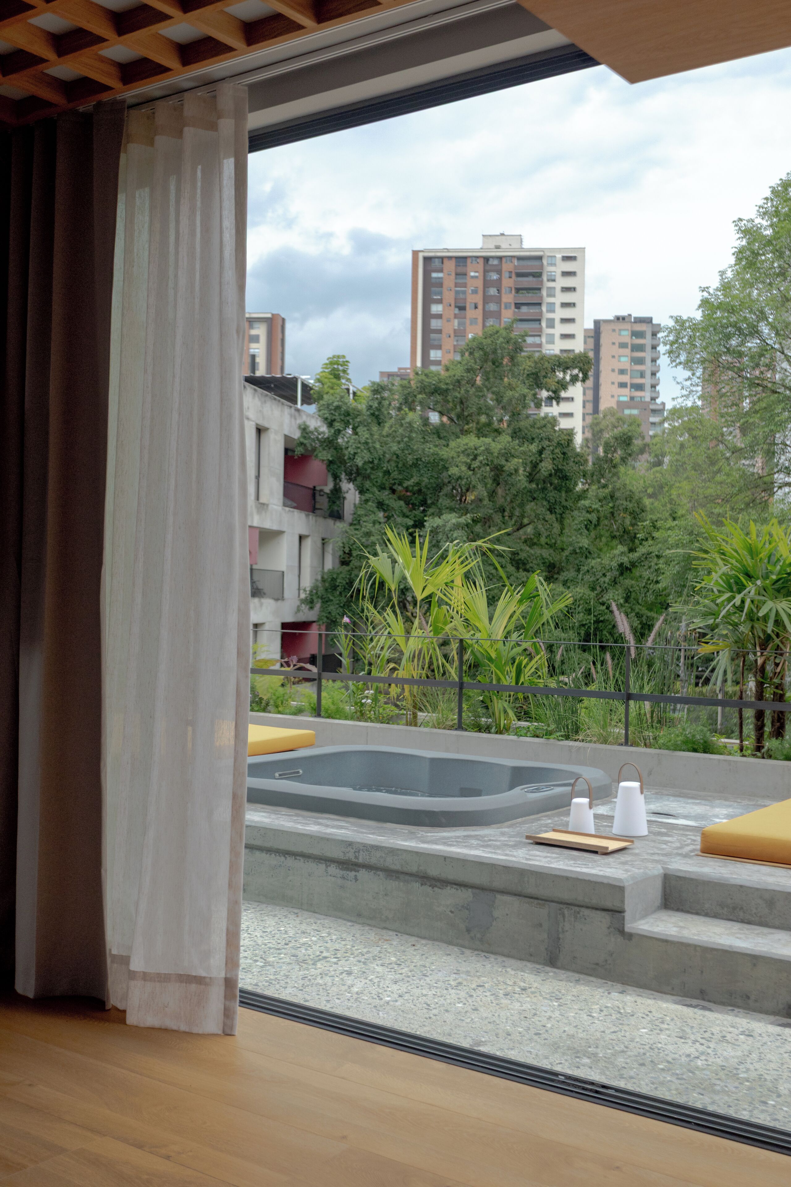 Premium bedding, pillowtop beds, minibar, in-room safe