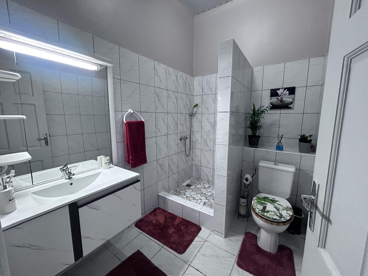 Towels, soap, toilet paper