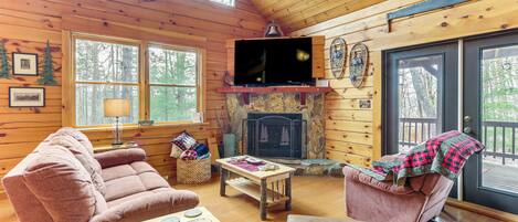 تلفزيون، ألعاب فيديو، كُتُب، ستيريو