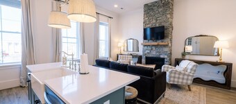 Lofts on Ladiga | 2BR/2BA Connected Suites | Downtown