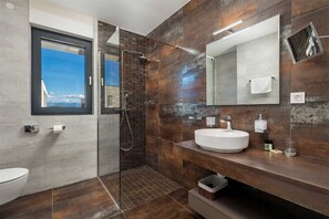 Hair dryer, towels - Villa Rova – Apartment with a Seaview (Malinska (Krk))