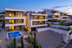 Exterior - Villa Rova – Apartment with balcony and beautiful sea view (Malinska (Krk))