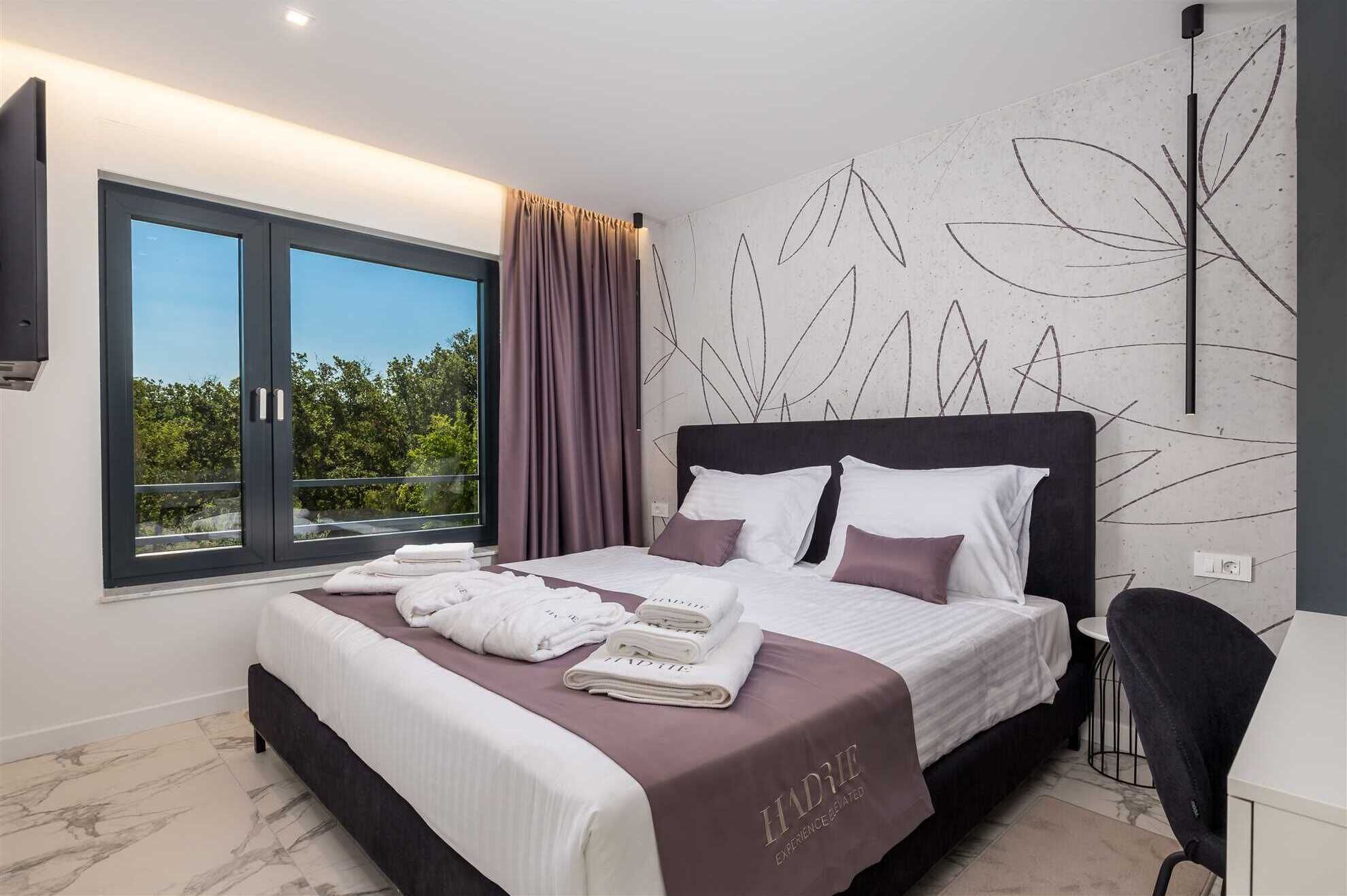 Fer et planche à repasser, accès au Wi-Fi (inclus), literie fournie