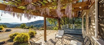 Chateau Chemise -Pool, Hot Tub, Wine Tastings