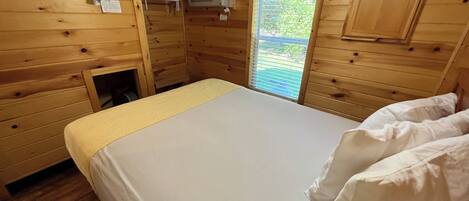 Bügeleisen/Bügelbrett, WLAN, Bettwäsche