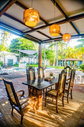 Photo non classée, 4 sur 33, bouton