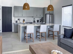 Interior - The Retreat, Spacious 1-Bed, 1-Bath Villa (Caicos Islands)