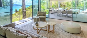 PRIVATE LUXURY ESTATE