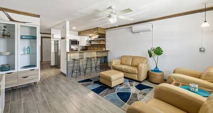 Cedar Key Seaspray Getaway