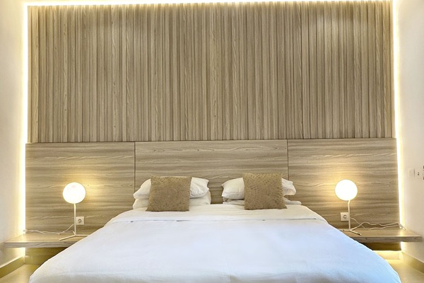Basic Apartment | In-room safe, soundproofing, iron/ironing board, WiFi (free)