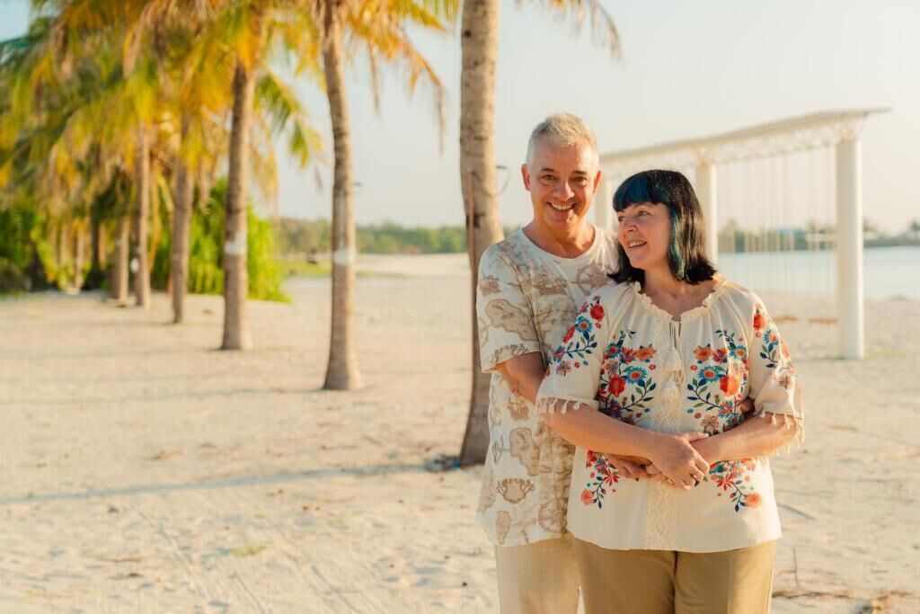 حافلة نقل من وإلى الشاطئ مجانًا، كراسي للتشمس، مظلات الشاطئ