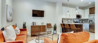 The Honeysuckle Homestead - Georgetown Living