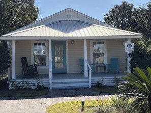 Exterior - Coastal Cottage, Walking Distance to St Joe Bay (Port St. Joe)