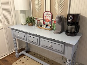 Interior - Coastal Cottage, Walking Distance to St Joe Bay (Port St. Joe)