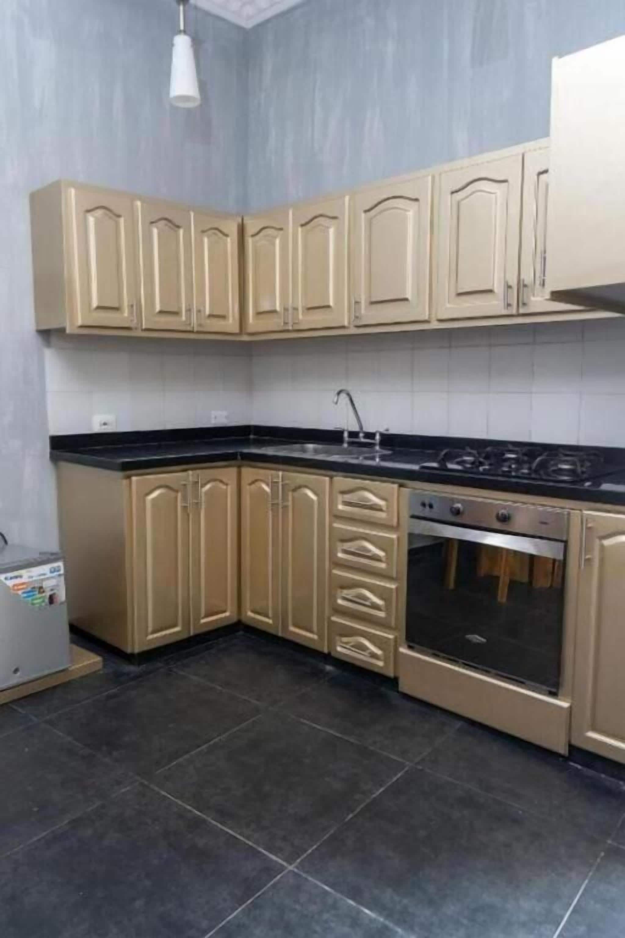 Luxury Apartment, Partial Sea View | Private kitchen