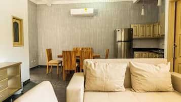 Luxury Apartment, Partial Sea View | Living area