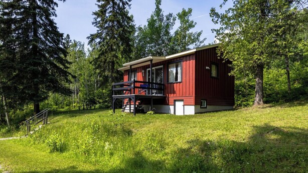 Unclassified image, 1 of 10, button - Cozy Mini Chalet, Intimate Retreat for 2, Facing the Lake (Pohénégamook)