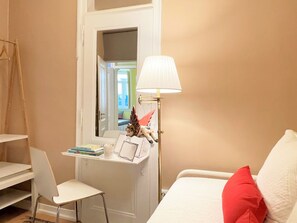 Immagine non classificata, 4 di 25, pulsante