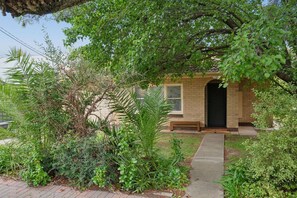 Exterior - Sydney Super Stylish Cosy Comfy Cute (Glenunga)