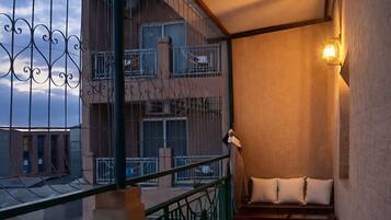 LĂ€genhet Deluxe - balkong | Terrass/Patio